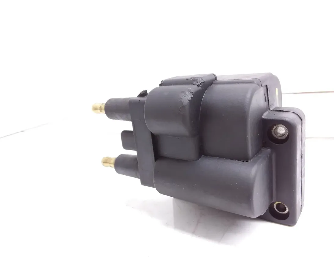 VOLVO S40 1 generation (1996-2004) Augstsprieguma aizdedzes spole 2526051,7700850999 10038616