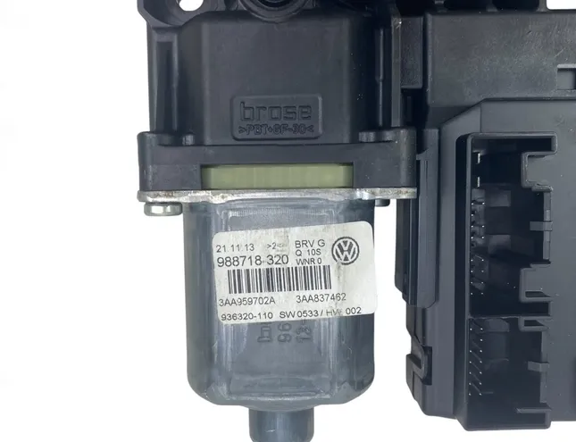 VOLKSWAGEN Passat B7 (2010-2015) Priekšējo kreiso durvju logu pacēlāja motorīts 3AA959702A 33234433