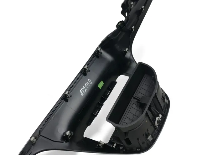 PEUGEOT 208 Peugeot 208 (2012-2015) Centrālās konsoles apdare 9673830077TR 33331546