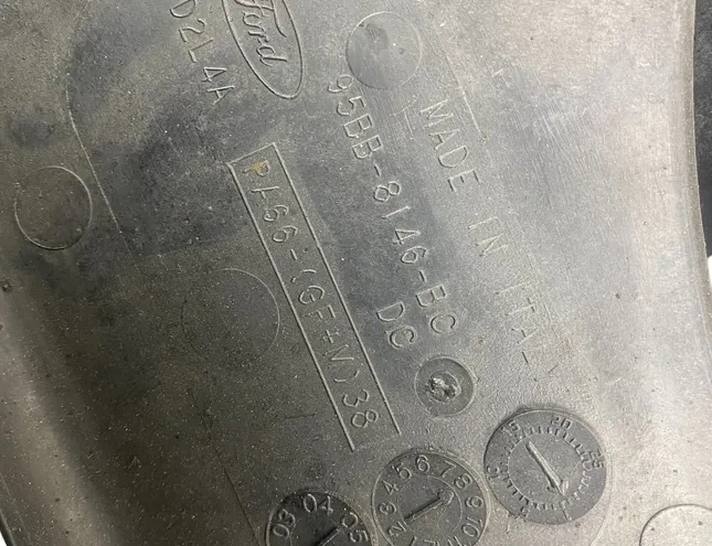 FORD Mondeo 3 generation (2000-2007) Radiatora ventilators 95BB-8146-BC 33345385