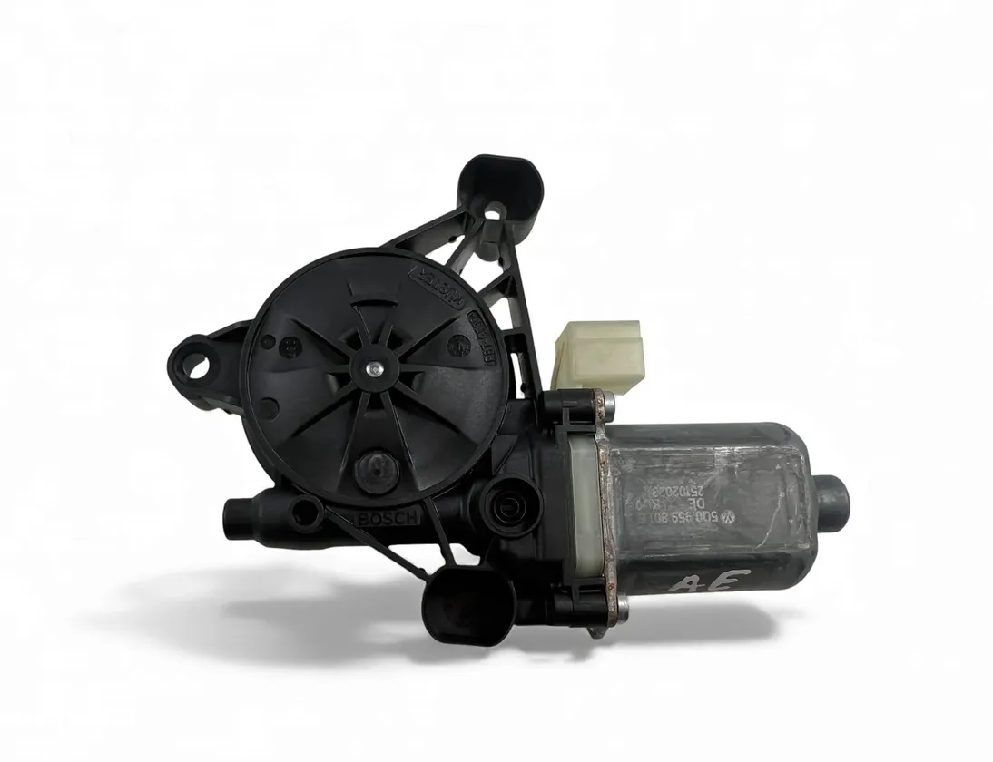 Cupra Маторчик стеклоподъемника передней правой двери 5Q0959801C 33356501