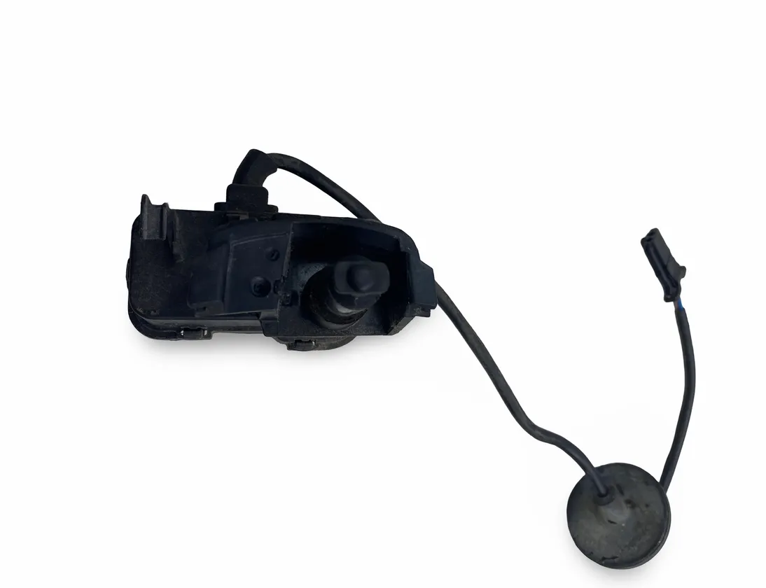 VOLKSWAGEN Golf 7 generation (2012-2024) Fuel Tank Cover Lock 5C6810773H 33524549