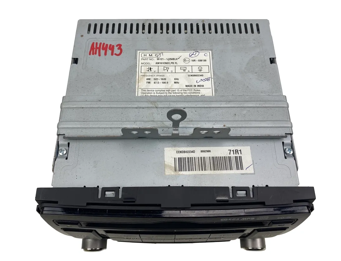 HYUNDAI i20 PB (1 generation) (2008-2014) Mūzikas atskaņotājs bez GPS/navigācijas 96121-1J250BLH 33538116