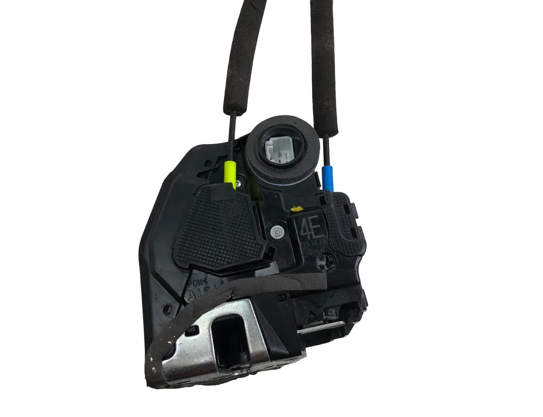 TOYOTA Auris 2 generation (2012-2015) Замок двери передний правый A084219 33557670