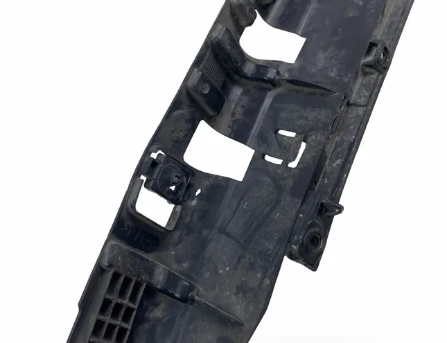 PEUGEOT 2008 1 generation (2013-2020) Aizmugurējā bufera centra stiprinājums / kronšteins 9678050980 33577866