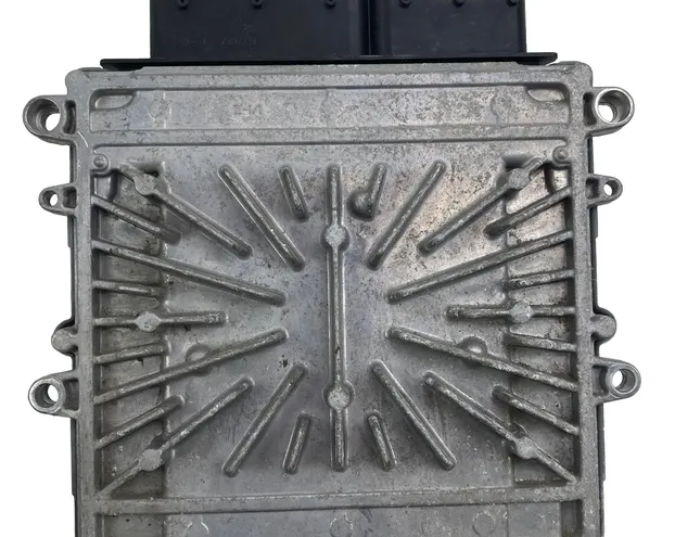 VOLVO V40 2 generation (2012-2020) Блок управления двигателем 31336983,0281018414 33713223