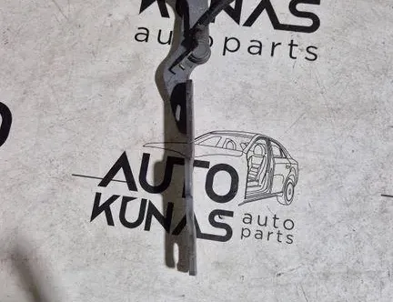 BMW 3 Series E90/E91/E92/E93 (2004-2013) Петля капота передняя правая 7115263 33169953