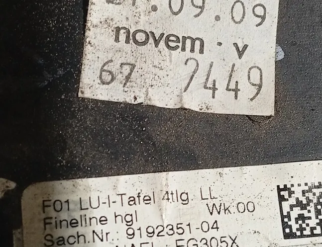 BMW 7 Series F01/F02 (2008-2015) Paneļa apdares vairogs 9192351 33554975