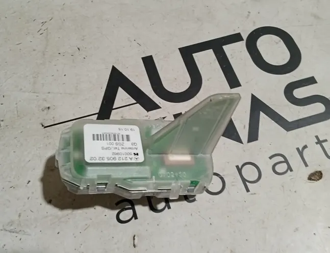 MERCEDES-BENZ CLA-Class C117 (2013-2016) Антенна A2129053202 33557748