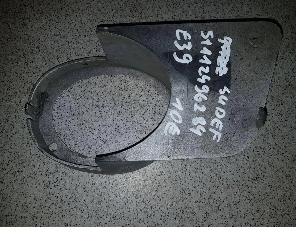 BMW 5 Series E39 (1995-2004) Одделка противотуманай фары 51112496284 33752301