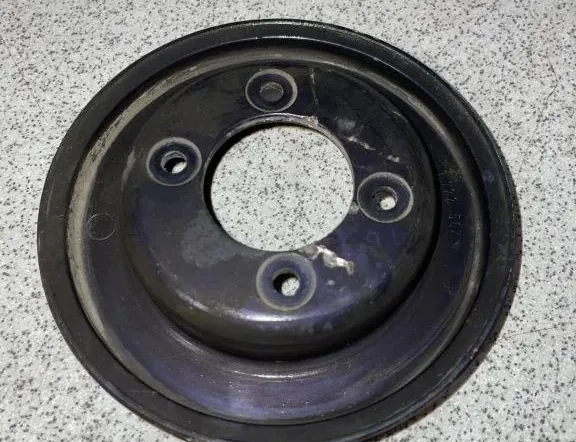 BMW 3 Series E36 (1990-2000) Ūdens sūkņa skriemelis 1722567 33757965