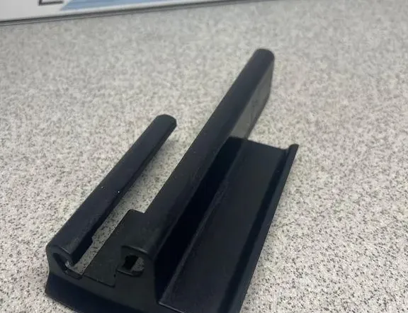 BMW 5 Series E60/E61 (2003-2010) Priekšējā kreisā sēdekļa sprādze 7007695 33763470