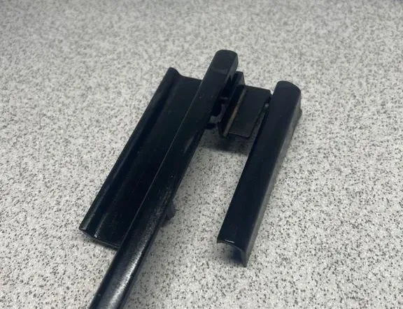 BMW 7 Series E65/E66 (2001-2008) Priekšējā kreisā sēdekļa sprādze 7007695 33763885