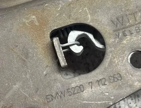 BMW 5 Series F10/F11 (2009-2017) Other Interior Parts 7112863 33766761