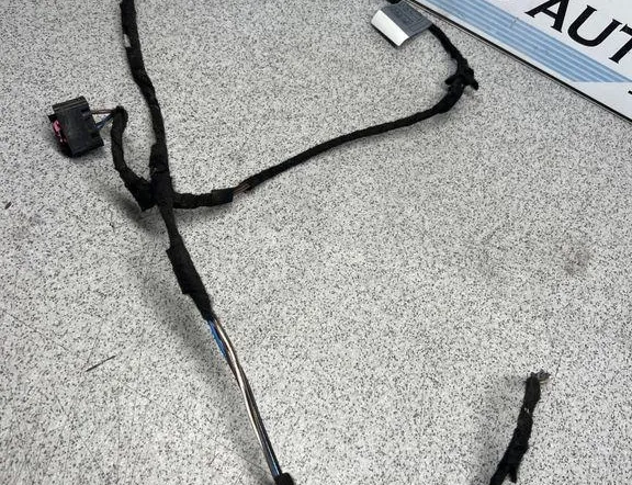 BMW 3 Series E46 (1997-2006) Kabeļi / vadi 6913083 33962510