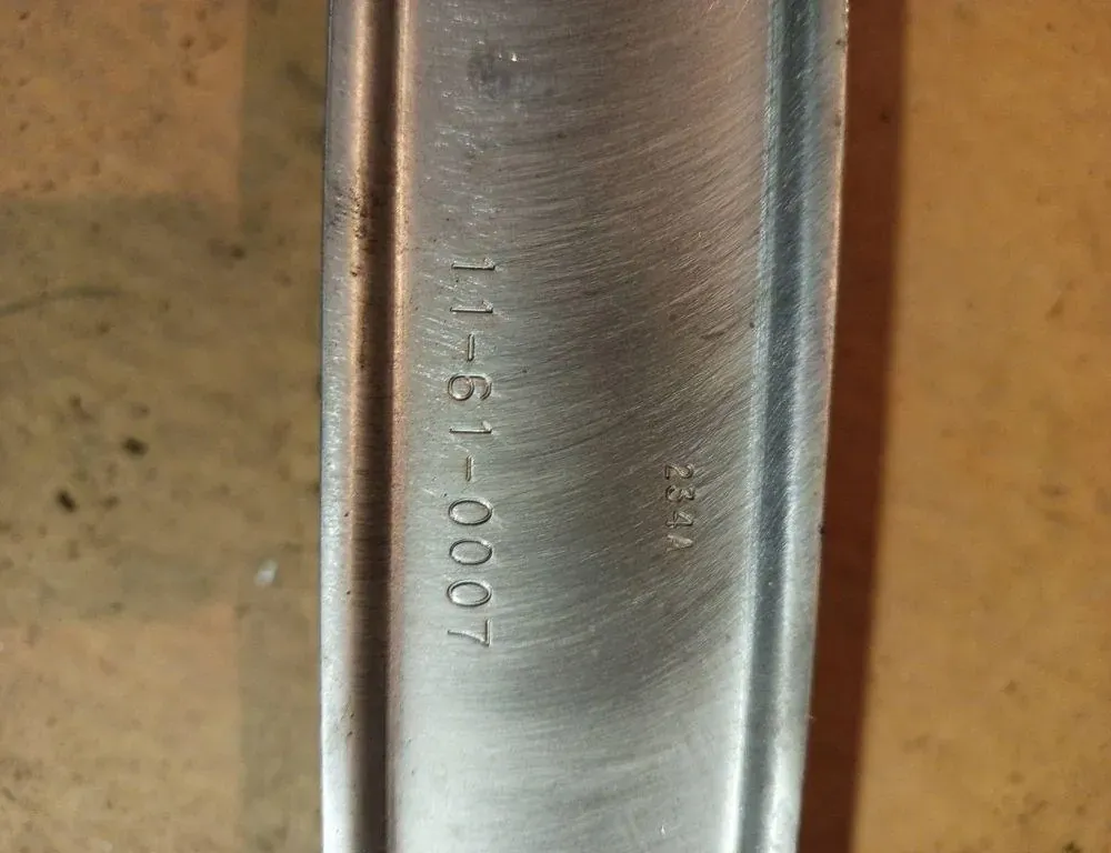 BMW X5 E70 (2006-2013) Держатель топливного бака 11610007 33961451