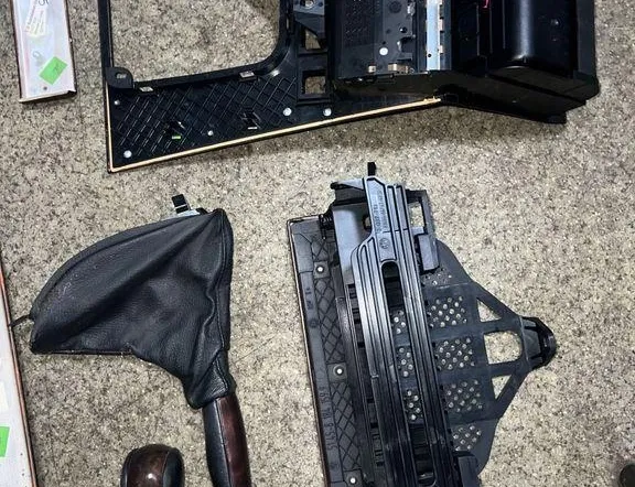 BMW 5 Series E39 (1995-2004) Ārējā apdares komplekts 7047861,7050883,7050886,7050884,7047855,7047859,7037713,7050885,7047860 33959911