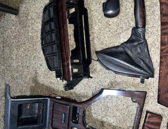 BMW 5 Series E39 (1995-2004) Ārējā apdares komplekts 7047861,7050883,7050886,7050884,7047855,7047859,7037713,7050885,7047860 33959911