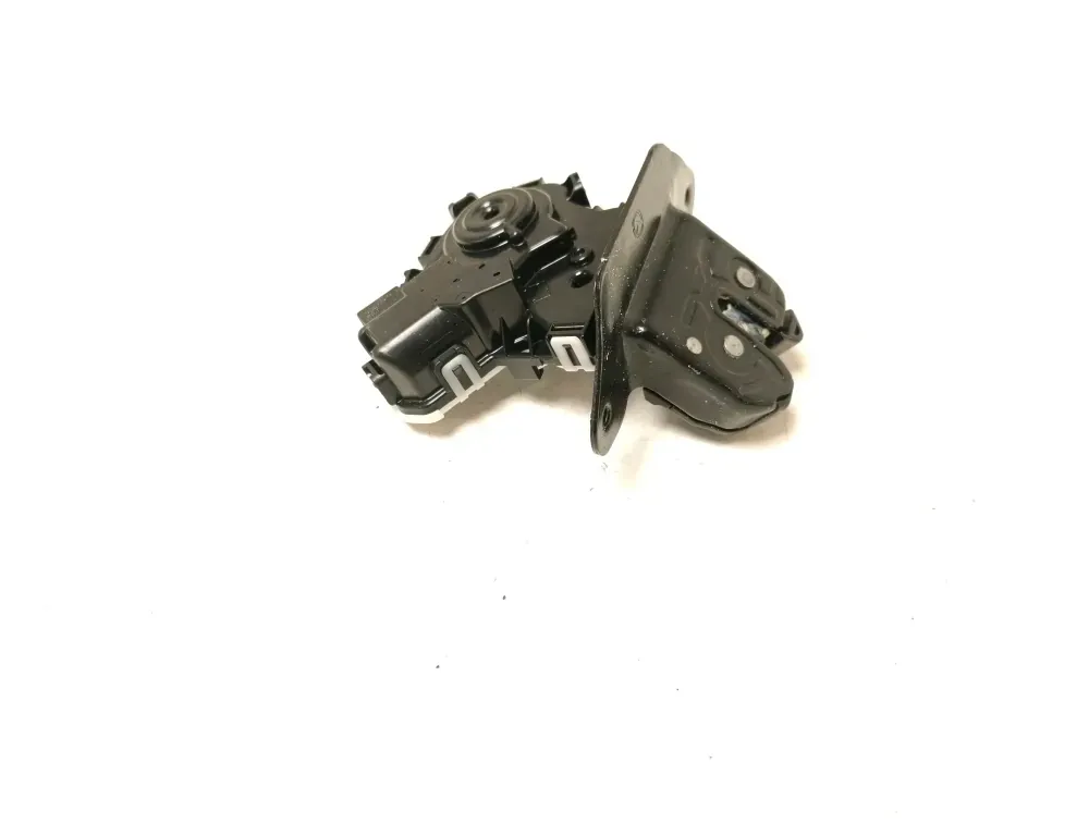 MAZDA CX-3 1 generation (2015-2024) Tailgate Boot Lock 33598724