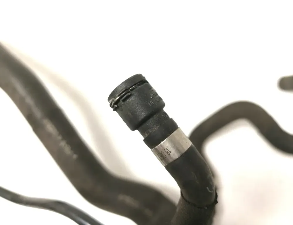 BMW 5 Series F10/F11 (2009-2017) Labās puses ūdens radiatora truba 7809817 34373998