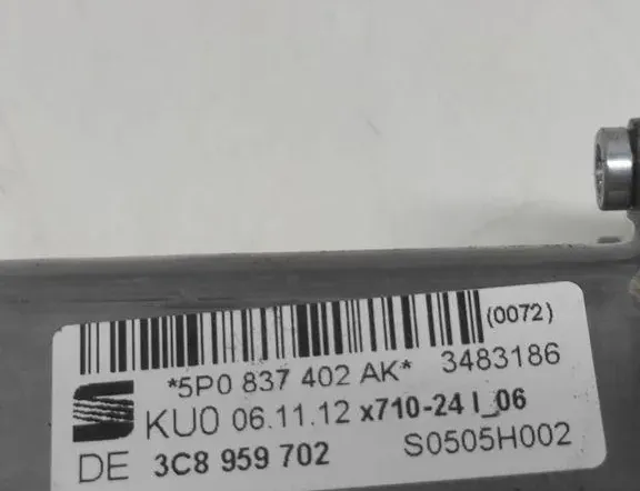 SEAT Altea 1 generation (2004-2013) Маторчик стеклоподъемника передней левой двери 3C8959702 33239437