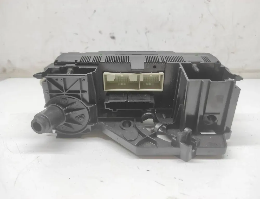 VOLKSWAGEN Golf 5 generation (2003-2009) Other Control Units 33239586