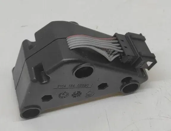 VOLKSWAGEN Golf 5 generation (2003-2009) Skaņas pastiprinātājs 1K0035463D,310413710010 33239820