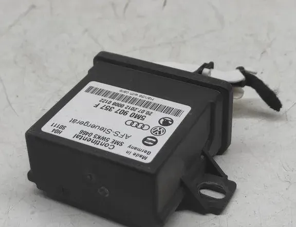 VOLKSWAGEN Passat B7 (2010-2015) Headlight Control Unit 5WK50466 33240827