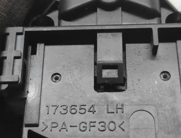 TOYOTA Corolla Verso 1 generation (2001-2009) Stikla tīrītāja rokturis 173654 33241560