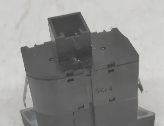 AUDI A4 B7/8E (2004-2008) Headlight height adjustment switch 8E1919094 33242162