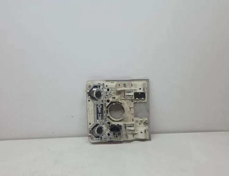 VOLKSWAGEN Golf 6 generation (2008-2015) Освещение салона 1K0947105 33243562