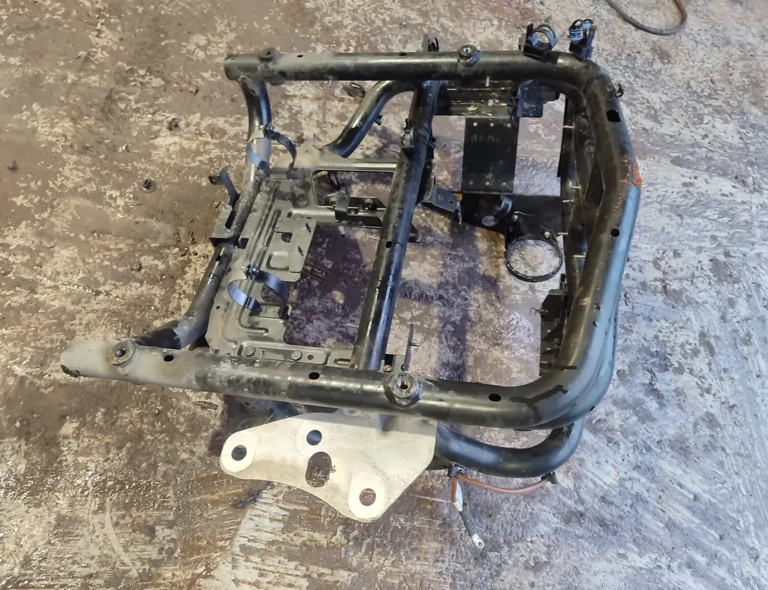 MERCEDES-BENZ Sprinter 3 generation (907/910) (2019-2024) Transportlīdzekļa rāmis A9103420000,A9103403900,a9105458700 33512024