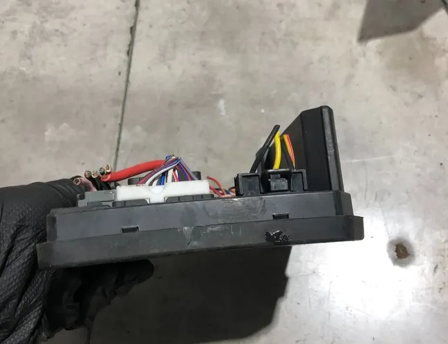 NISSAN Qashqai 2 generation (2013-2023) Блок предохранителей 284B7JD02C 33532589