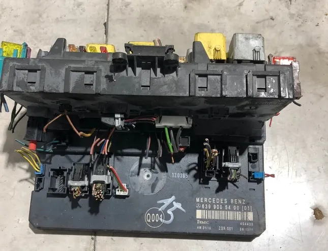 MERCEDES-BENZ Vito W639 (2003-2015) Блок управления Комфорт 6399005400 33532591