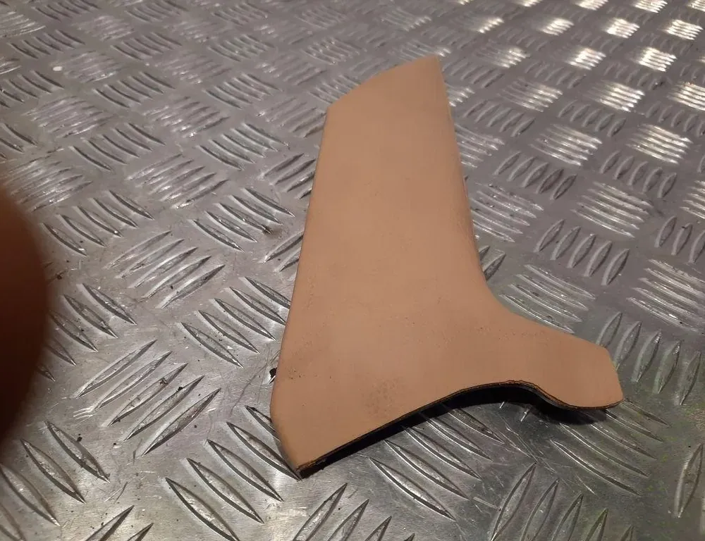 PORSCHE Cayenne 958 (2010-2018) Другие внутренние детали 4598035601 33406876