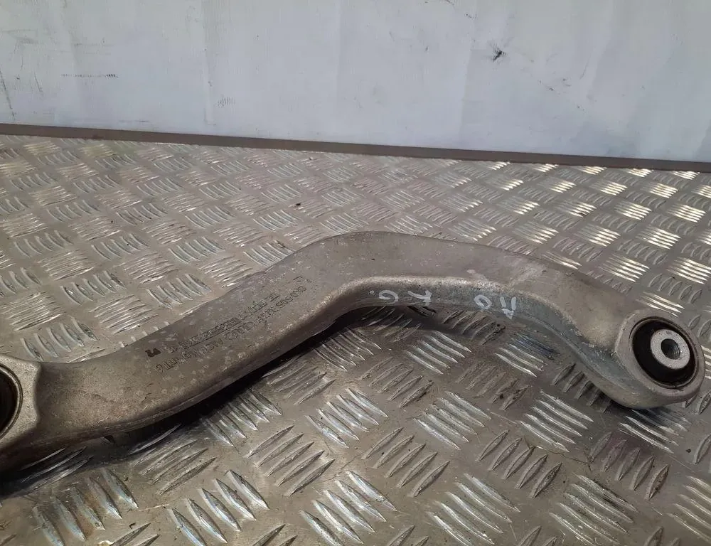 AUDI A8 D2/4D (1994-2002) Рычаг задний левый 8K0505323H 33406962