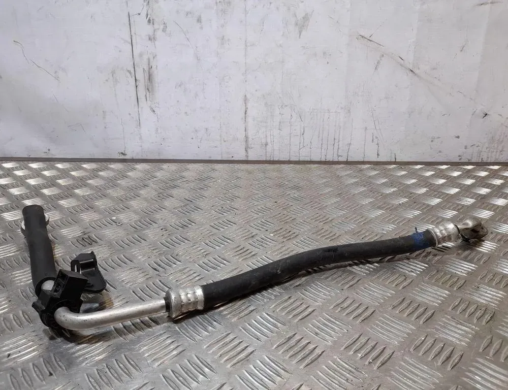 VOLKSWAGEN Passat B7 (2010-2015) Трубки кондиционера NRA 33407844