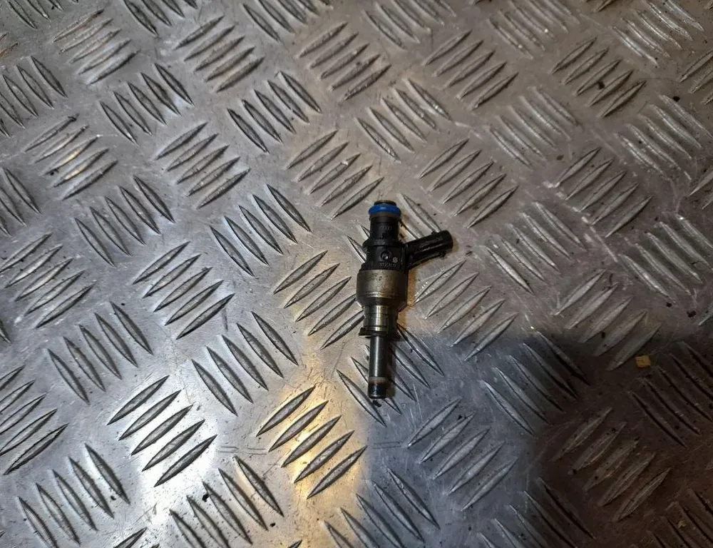 AUDI A4 B8/8K (2011-2016) Degvielas sprausla 06E036K 33410435