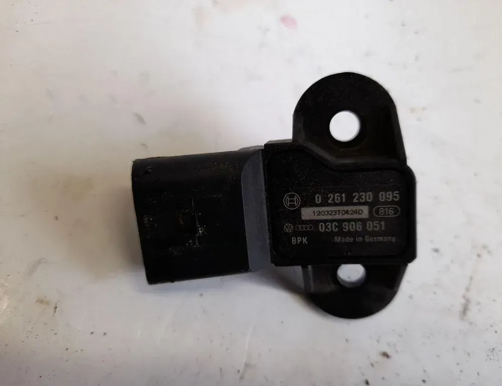 VOLKSWAGEN Golf 8 generation (2019-2023) MAP Sensor 0261230095 33412626