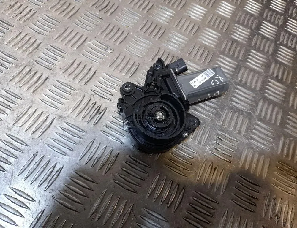 AUDI A8 D2/4D (1994-2002) Rear Right Door Soft Close Unit 4F0837059 33412780