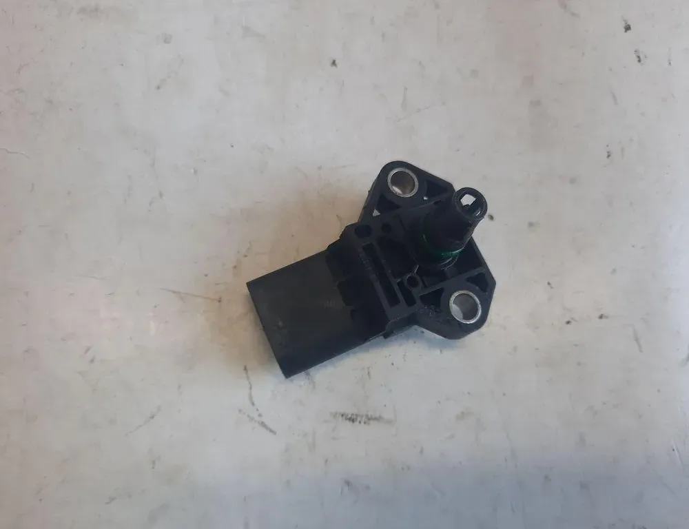 VOLKSWAGEN Golf 8 generation (2019-2023) Датчик MAP 0281002977 33413322