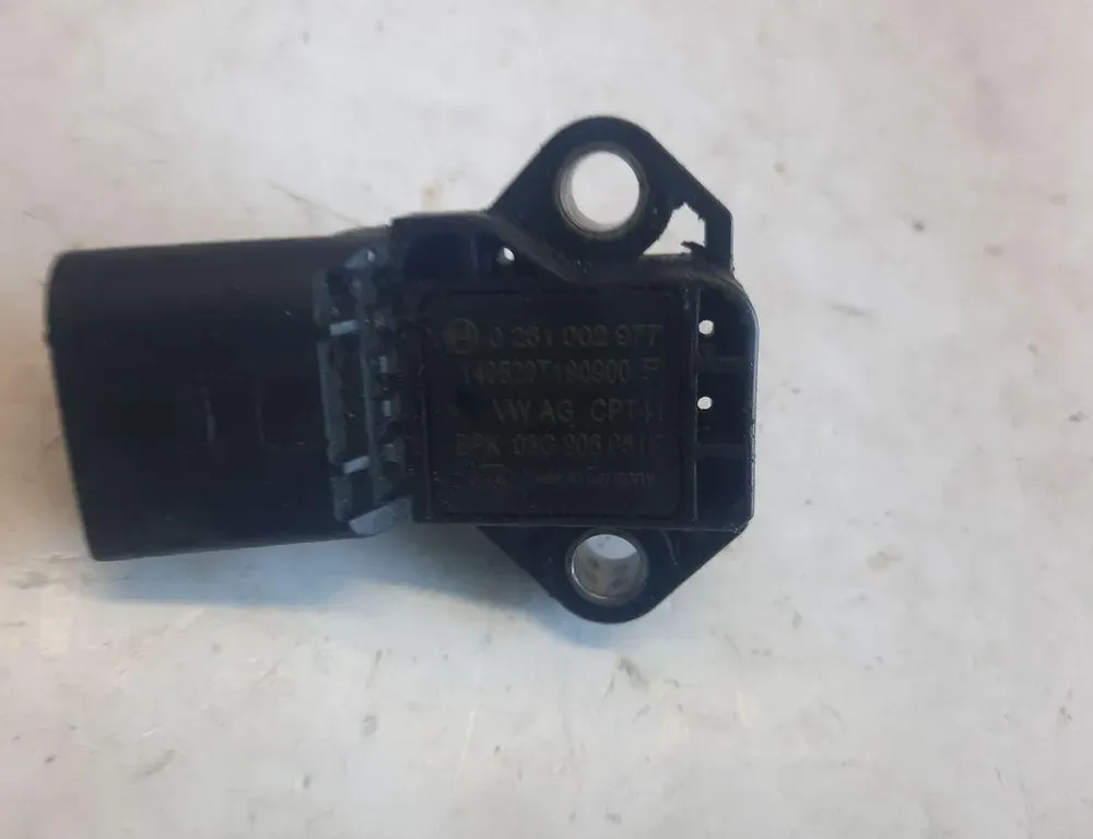VOLKSWAGEN Golf 8 generation (2019-2023) Датчик MAP 0281002977 33413322