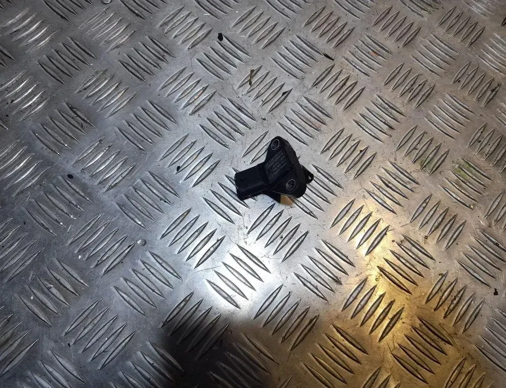 AUDI A8 D2/4D (1994-2002) Датчик MAP 038906051J 33413398