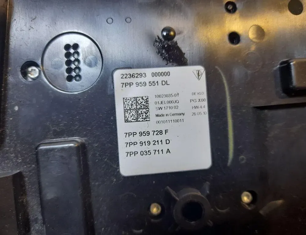 PORSCHE Cayenne 958 (2010-2018) Другие отделочные детали 7PP959728F,7PP919211D 33416797