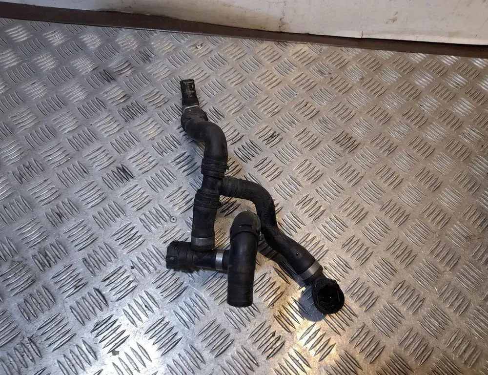 AUDI A4 B8/8K (2011-2016) Dzesēšanas šļauka / truba 8W0122449AT 33417223