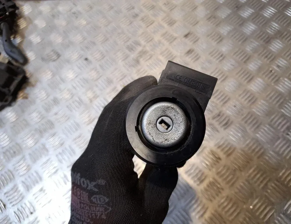 FORD Fusion 1 generation (2002-2012) Ignition Lock DS7T15607AB 33417435