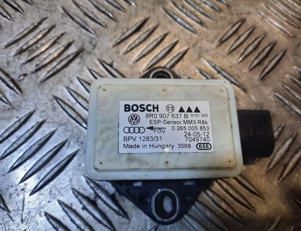 AUDI A4 allroad B8 (2009-2015) Acceleration Sensor 8R0907637B 33417851