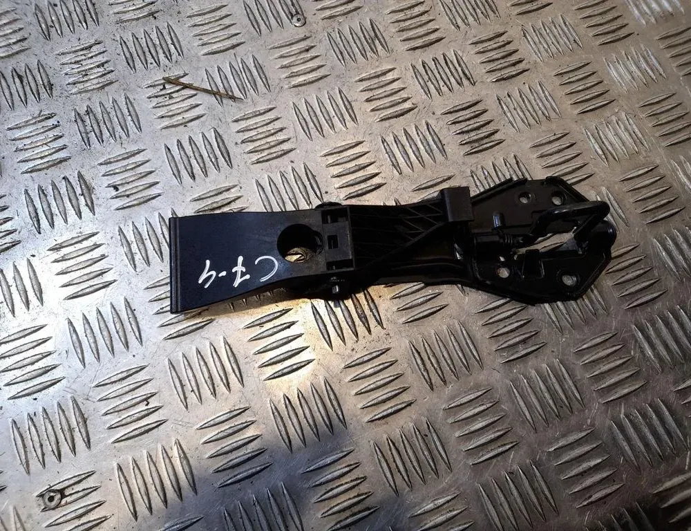 AUDI A6 C6/4F (2004-2011) Dzinēja pārsega āķis 4G0823480 33418472