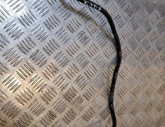 FORD Fiesta 6 generation (2008-2020) Elpošanas šļūtene AE8G6C662BC 33419339