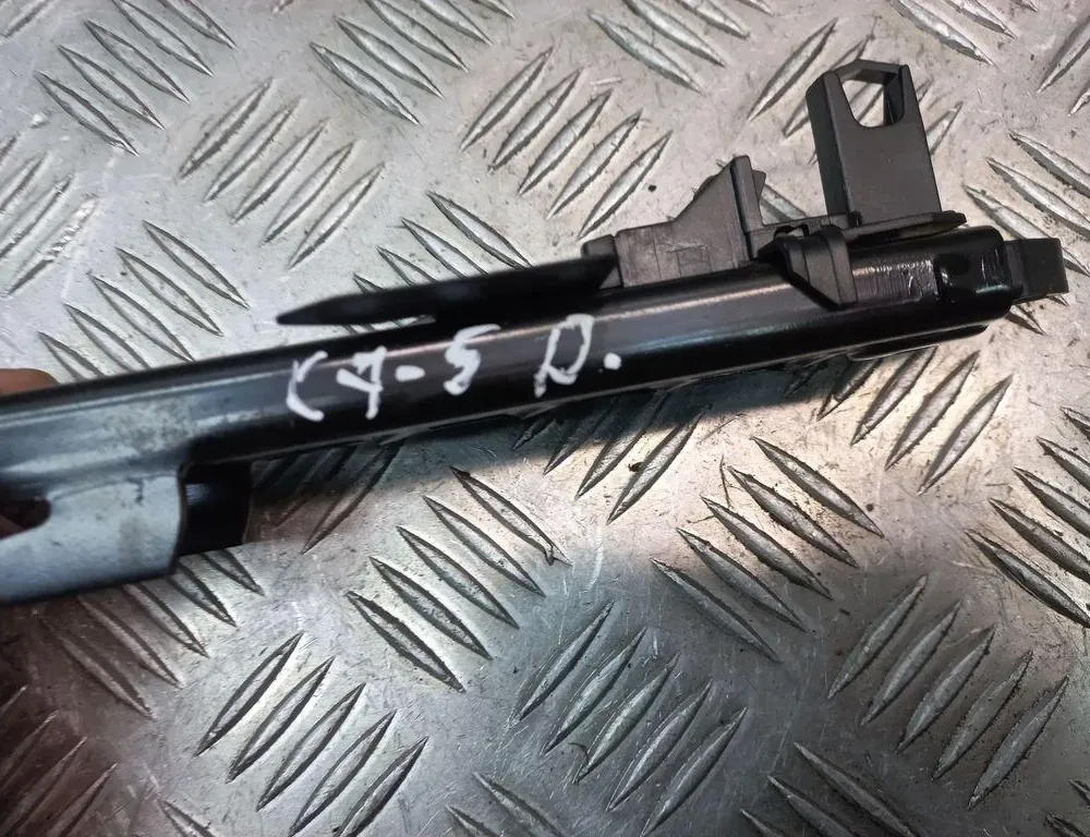 AUDI A6 C6/4F (2004-2011) Priekšējā labā drošības jostas augstuma regulētājs 8T8857833 33420974